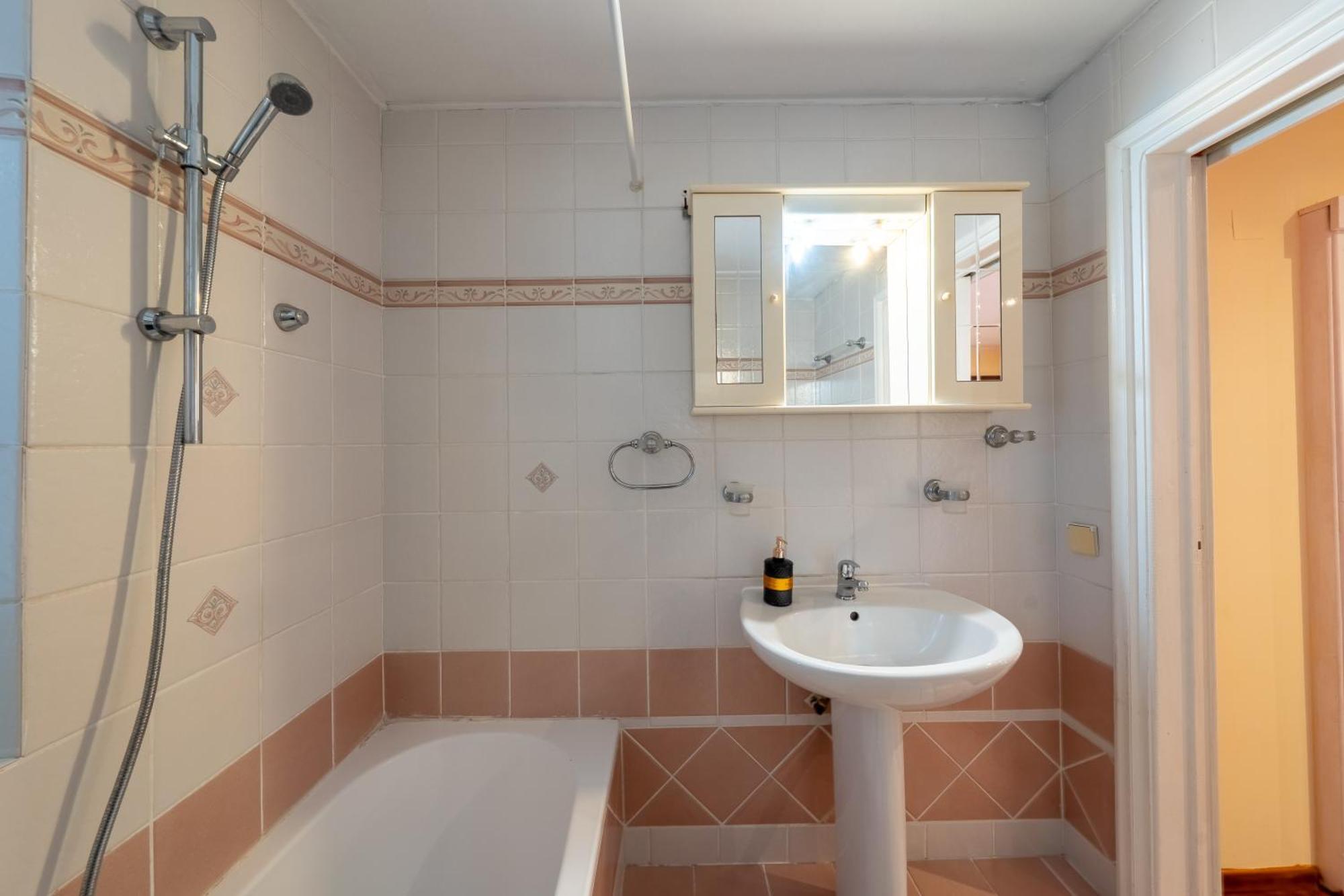 Dora's Happy Appartement